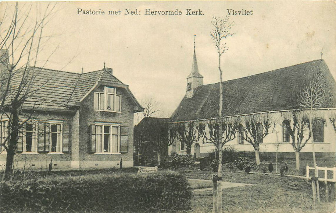 Visvliet Pastorie Met Nh Kerk