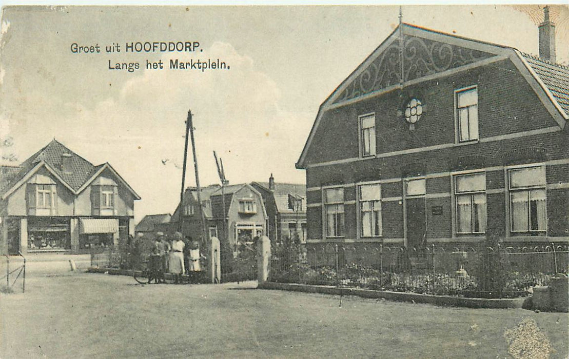 Hoofddorp Langs Het Marktplein