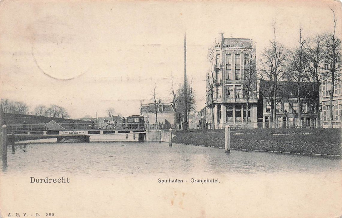 Dordrecht Spuihaven Oranjehotel