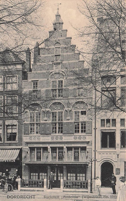 Dordrecht Societeit Amicitia Wijnstraat