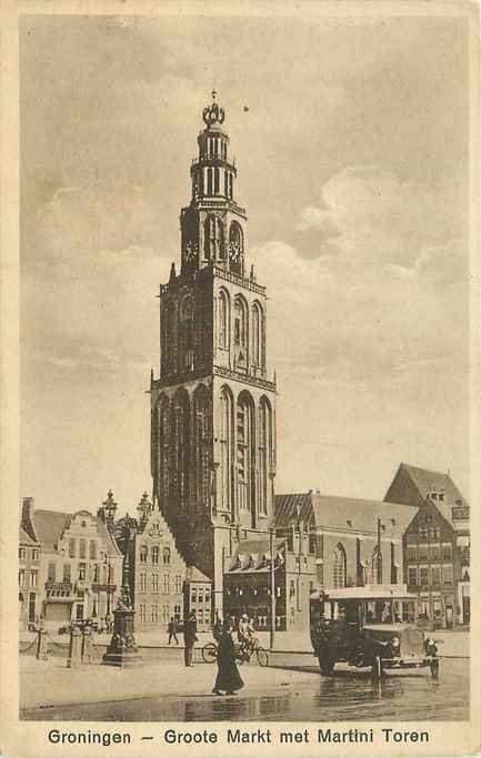 Groningen Groote Markt met Martinitoren