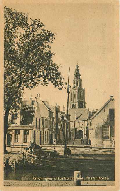 Groningen Turfstraat met Martinitoren
