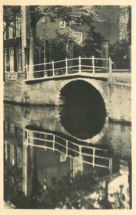 Delft Gezicht op de Boterbrug