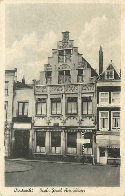 Dordrecht Oude Gevel Americain