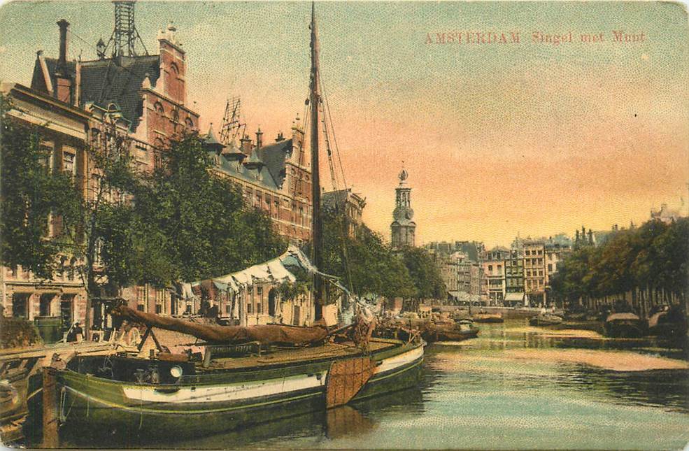 Amsterdam Singel met Munt