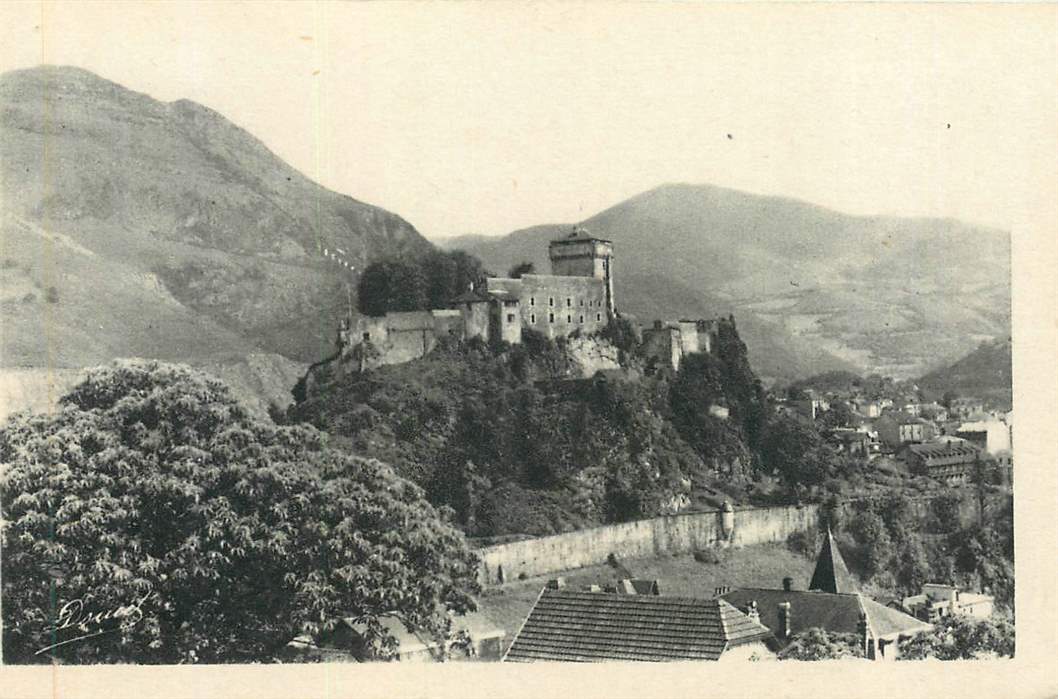 Lourdes Le Chateau Fort