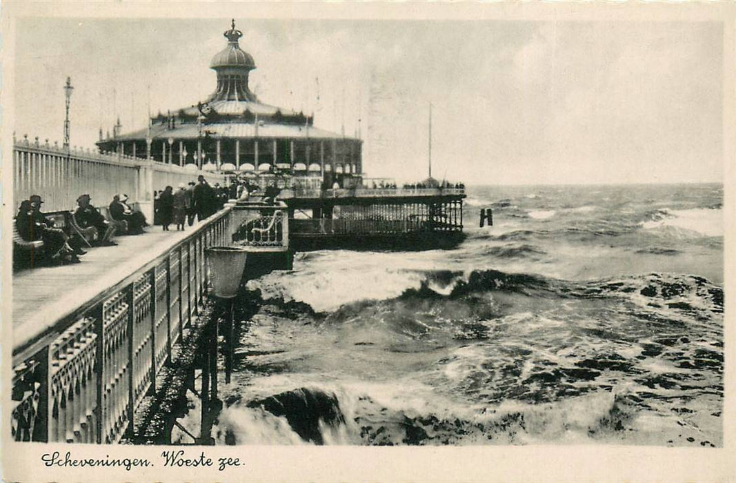 Scheveningen Woeste zee