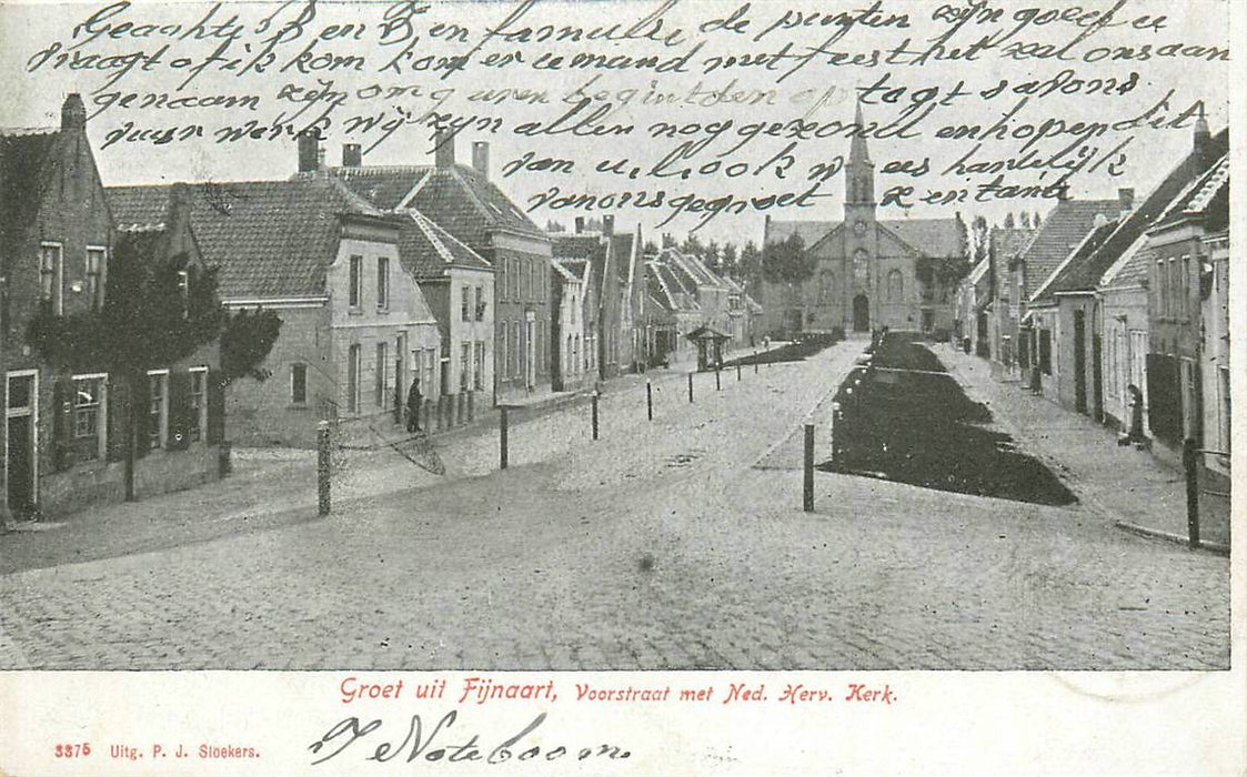 Fijnaart Voorstraat met Ned. Herv. Kerk