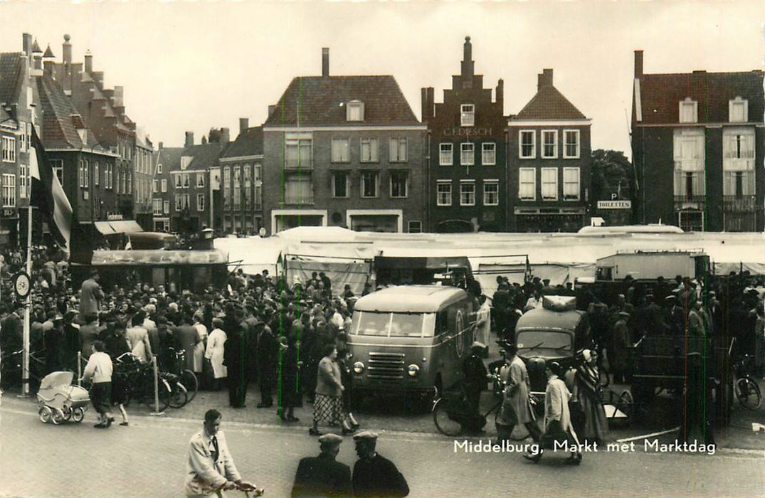 Middelburg Markt met Marktdag