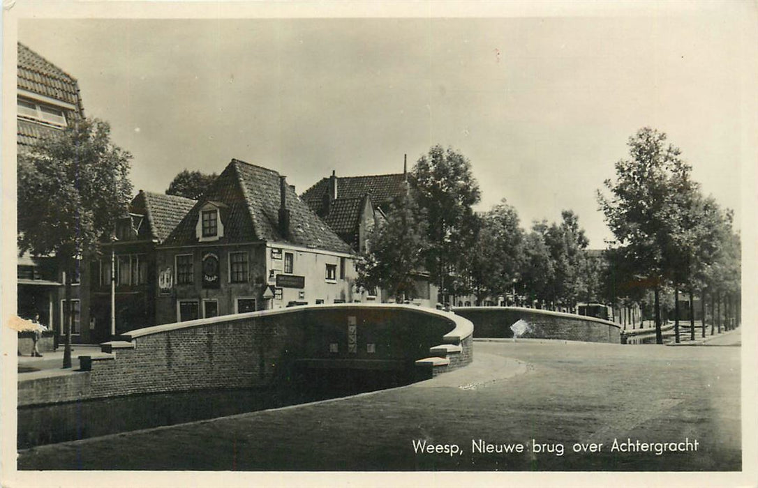 Weesp Nieuwe Brug over Achtergracht