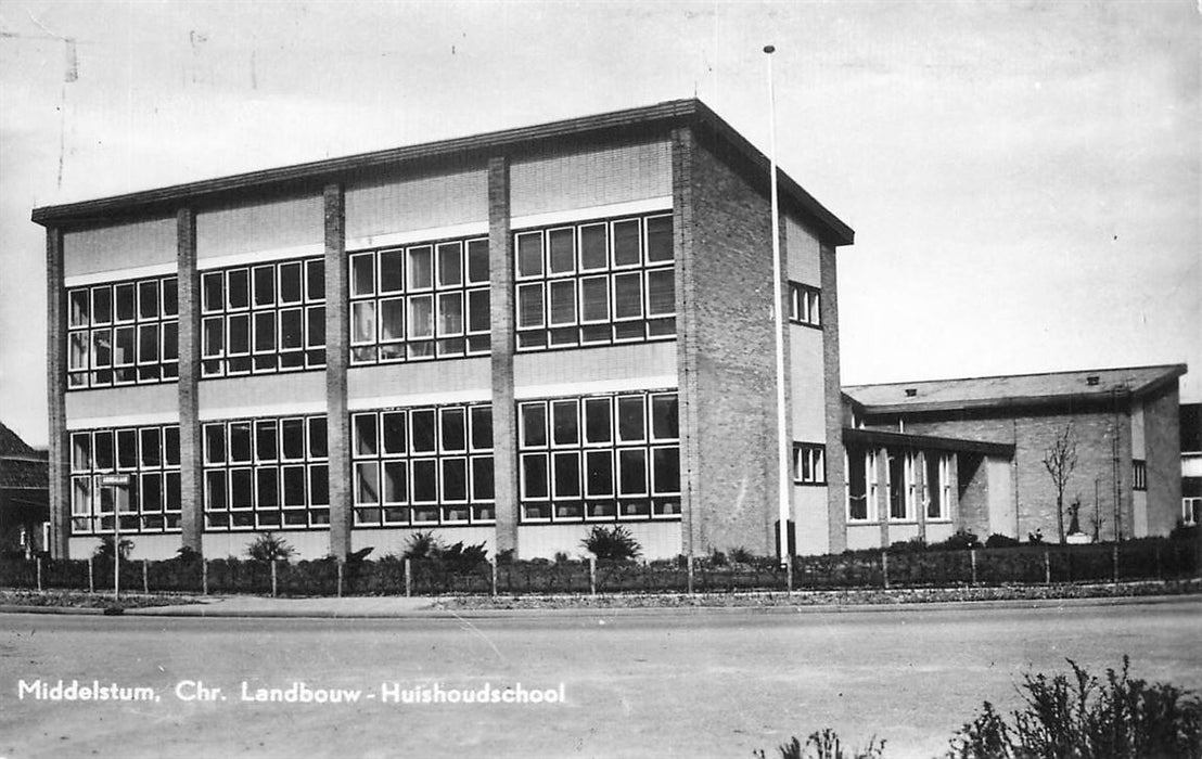 Middelstum  Chr Landbouw Huishoudschool