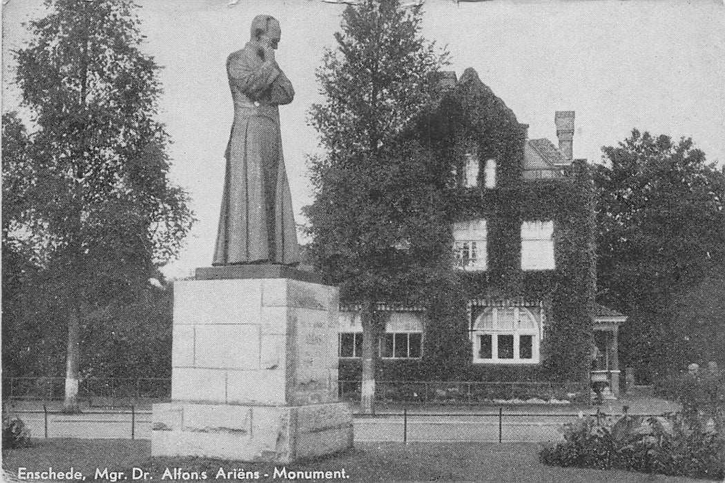 Enschede Ariens Monument