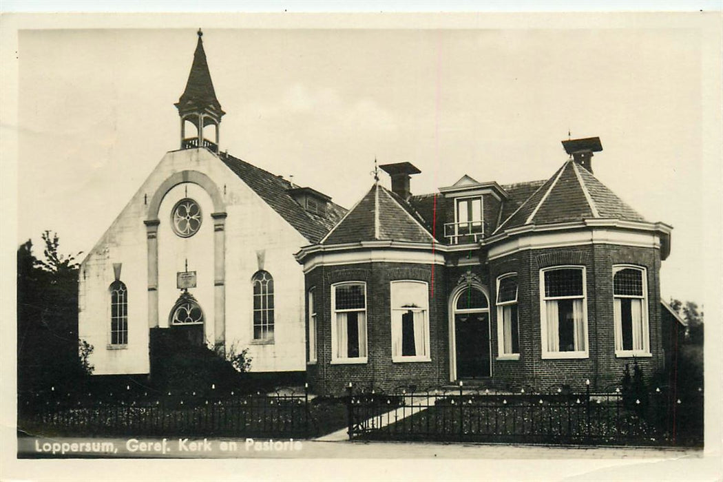 Loppersum Geref Kerk en Pastorie