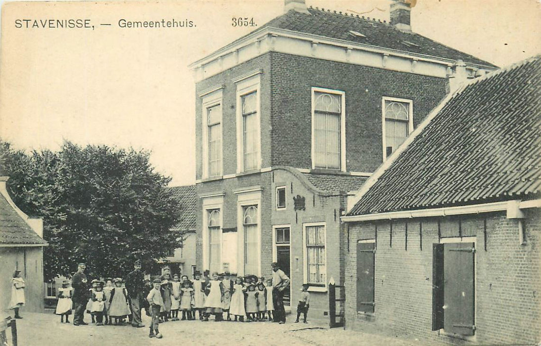 Stavenisse Gemeentehuis