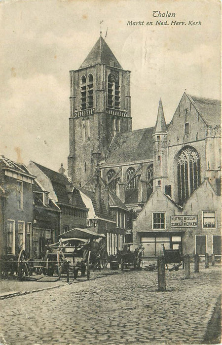 Tholen Markt en Ned Herv Kerk