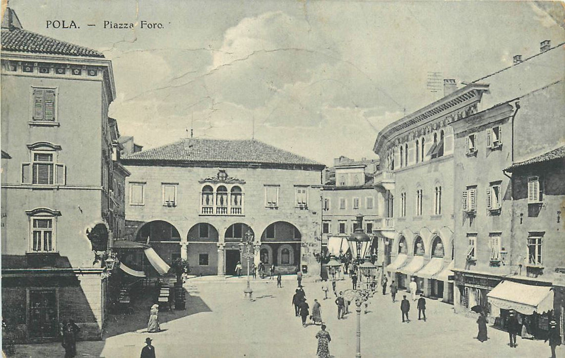Pola Piazza Foro