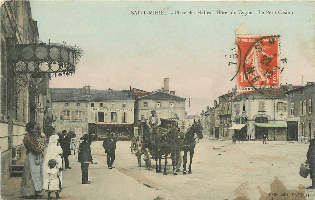 Saint Mihiel Place des Halles