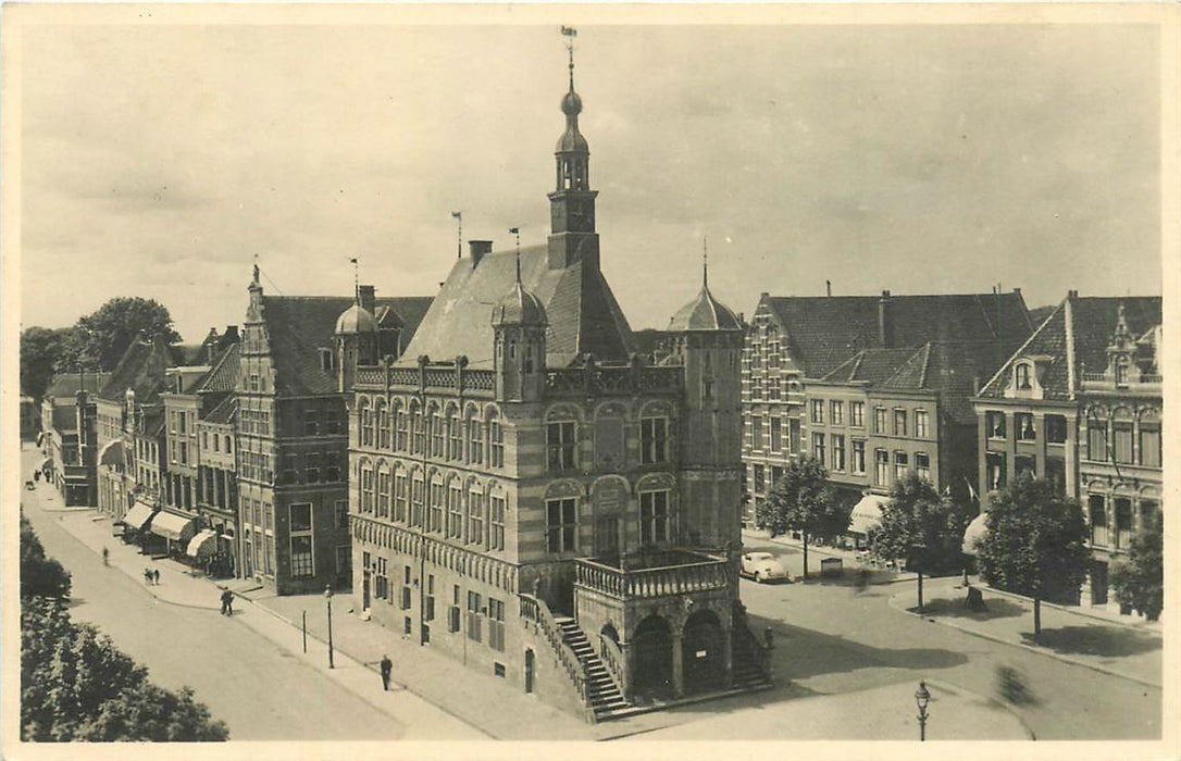 Deventer Brink met Waaggebouw