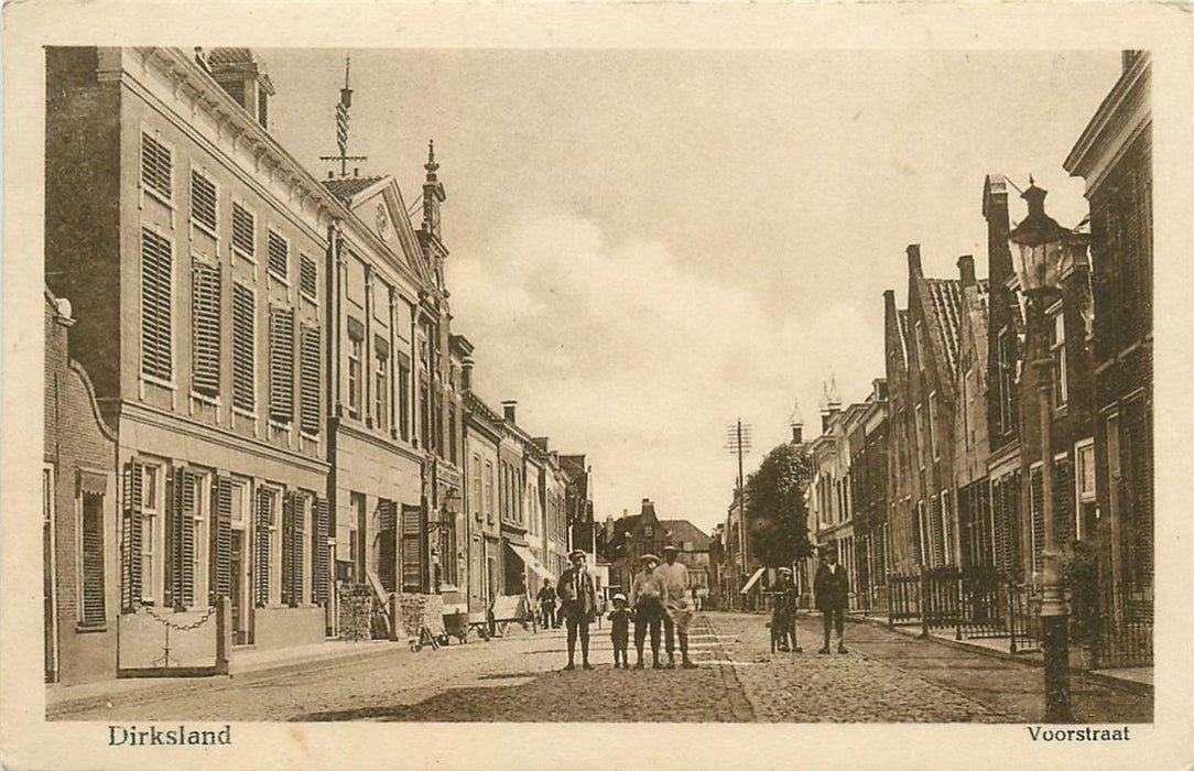 Dirksland Voorstraat