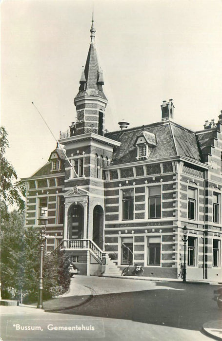 Bussum Gemeentehuis