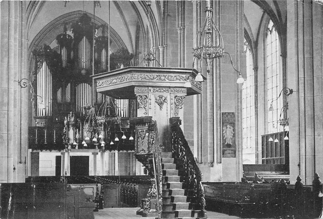 Zutphen St Walburgskerk