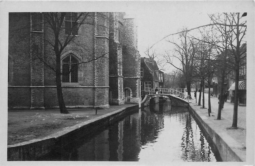 Delft Achter de Kerk