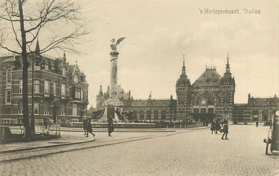 Den Bosch Station