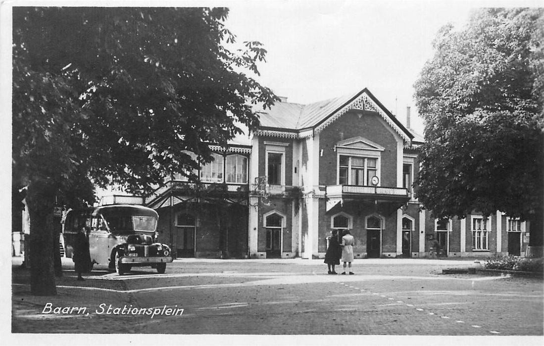 Baarn Stationsplein