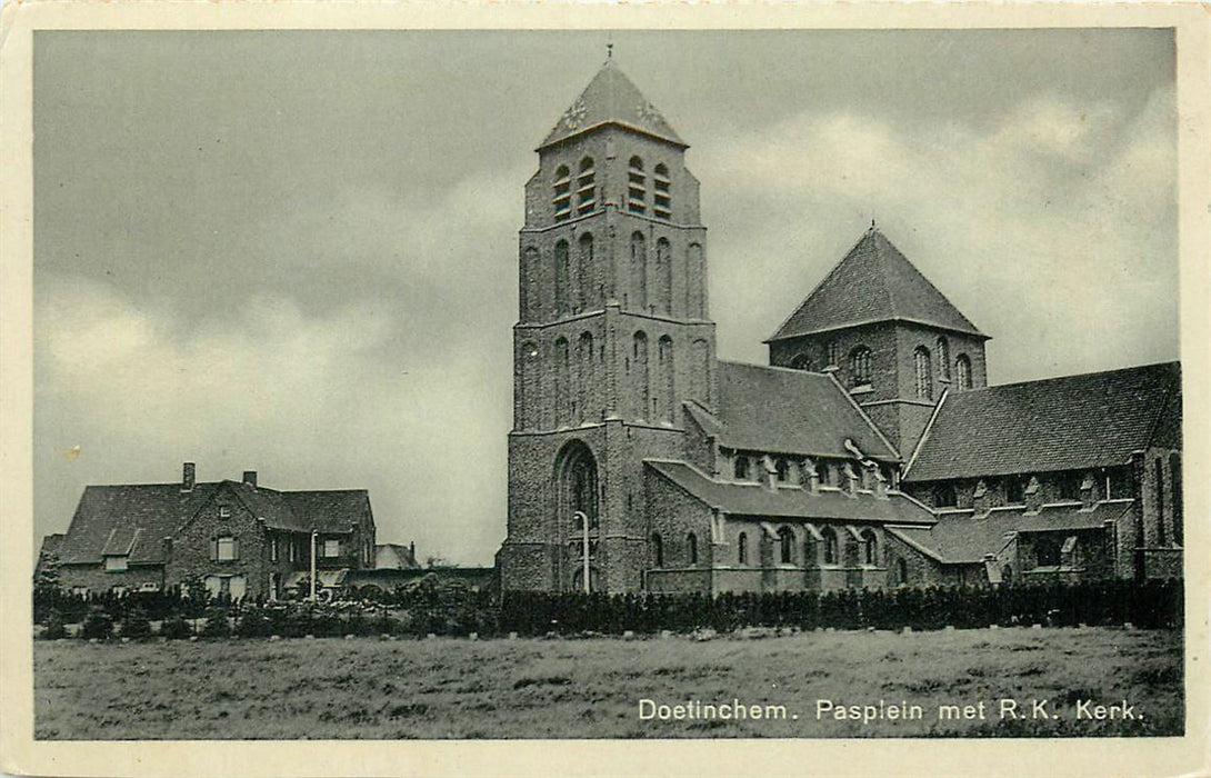 Doetinchem Pasplein RK Kerk