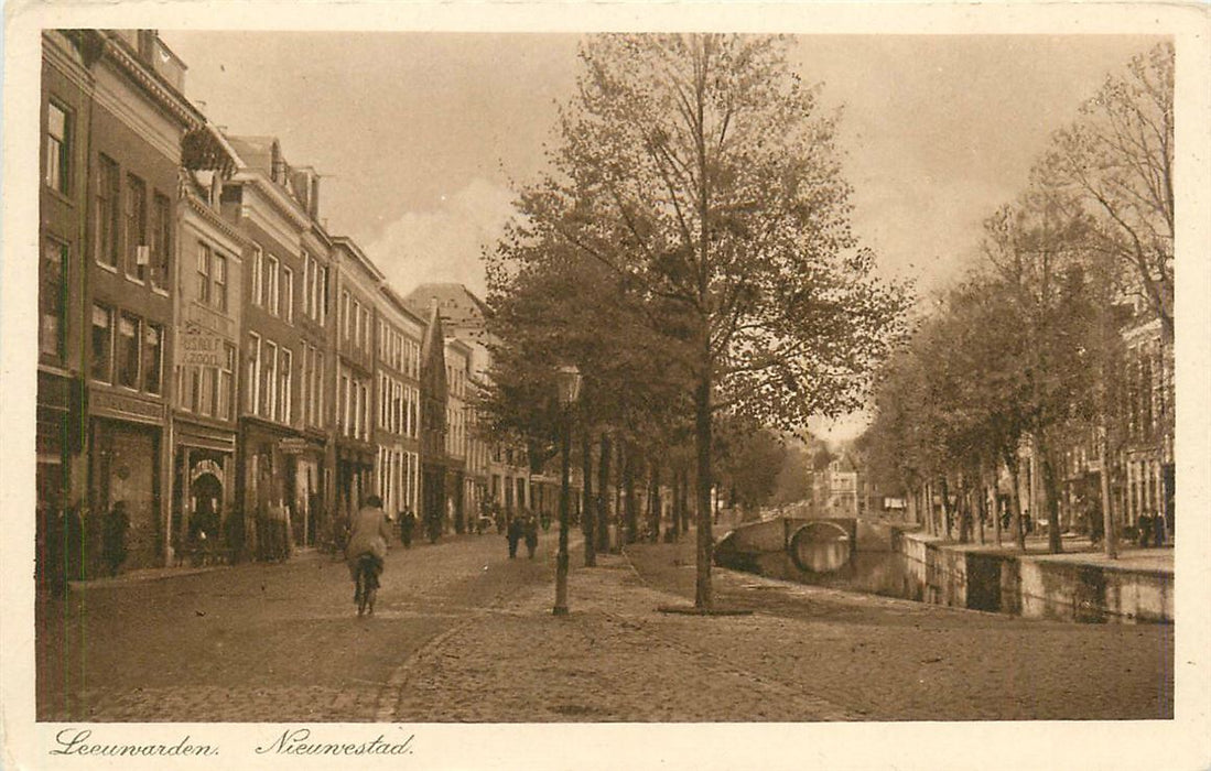 Leeuwarden  Nieuwestad