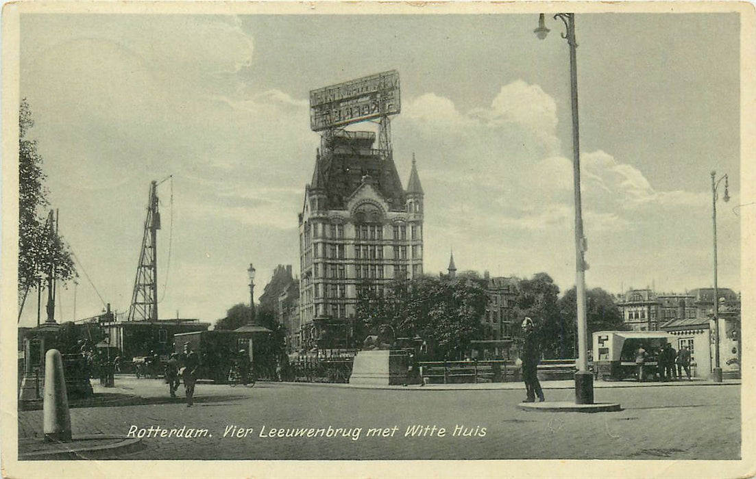 Rotterdam Vier Leeuwenbrug met Witte Huis