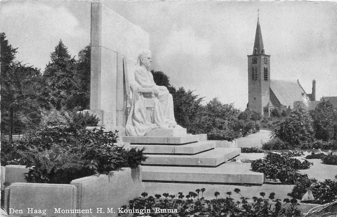 Den Haag Monument HM Koningin Emma