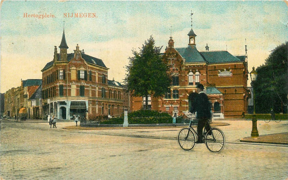 Nijmegen Hertogplein