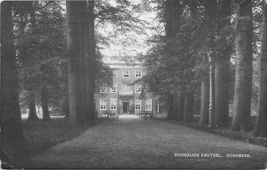 Arnhem Voorzijde Kasteel Sonsbeek