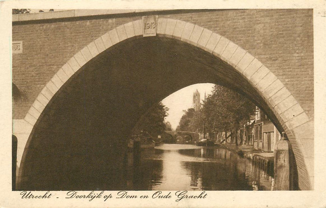 Utrecht Doorkijkje Oudegracht