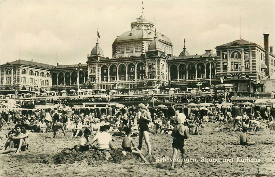 Scheveningen Strand met Kurhaus