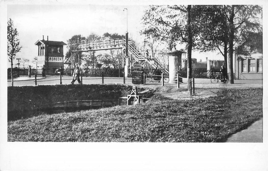 Dordrecht Burg de Raedtsingel