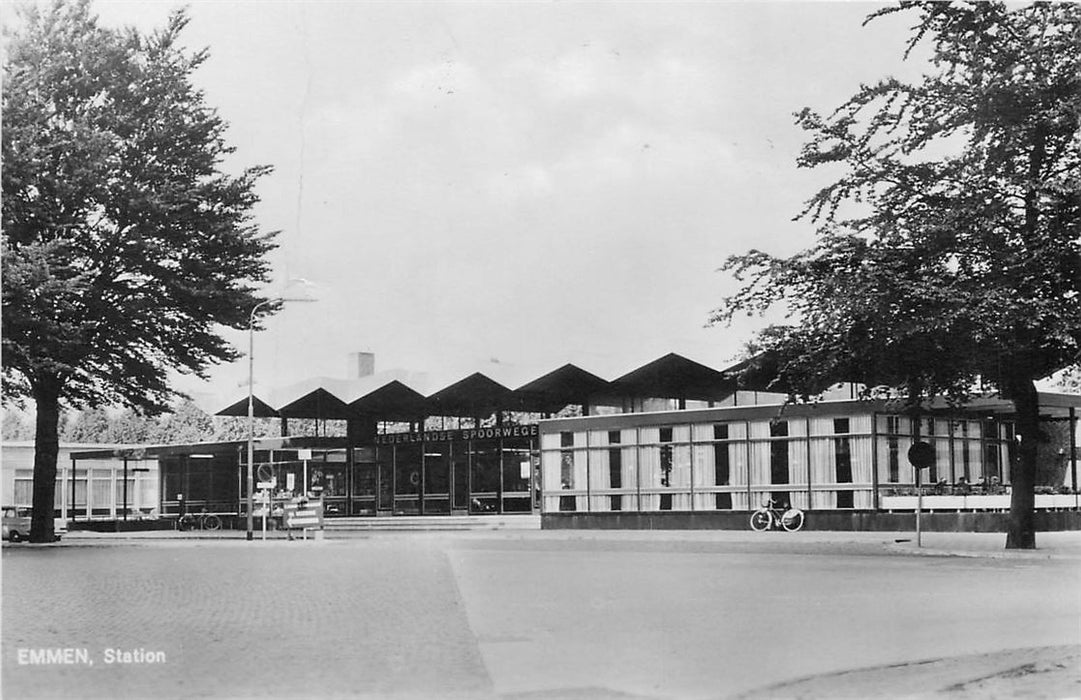 Emmen Station