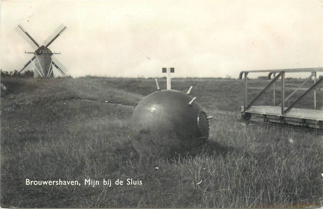 Brouwershaven Mijn bij de Sluis