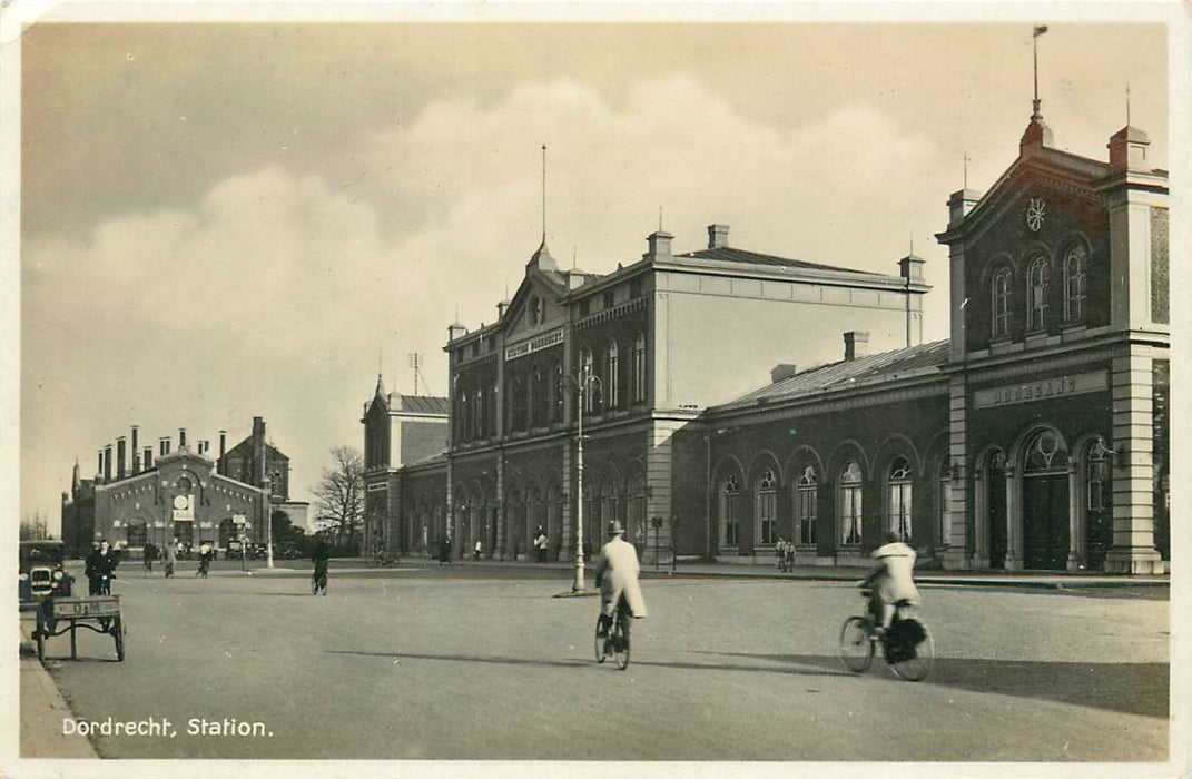 Dordrecht Station