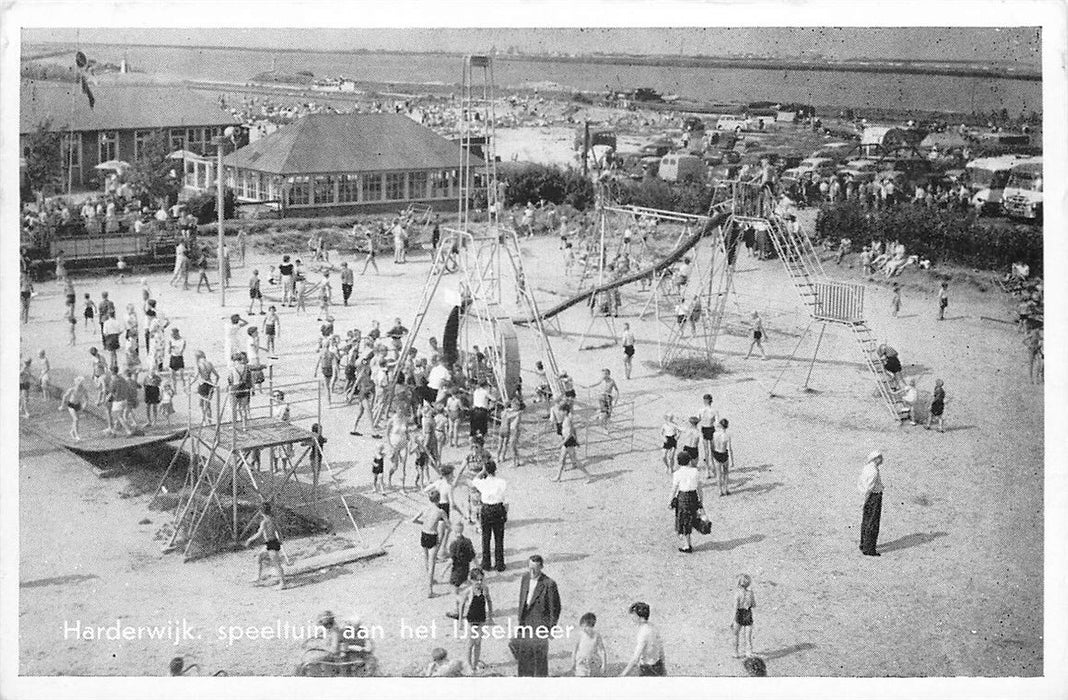 Harderwijk speeltuin aan het Ijsselmeer