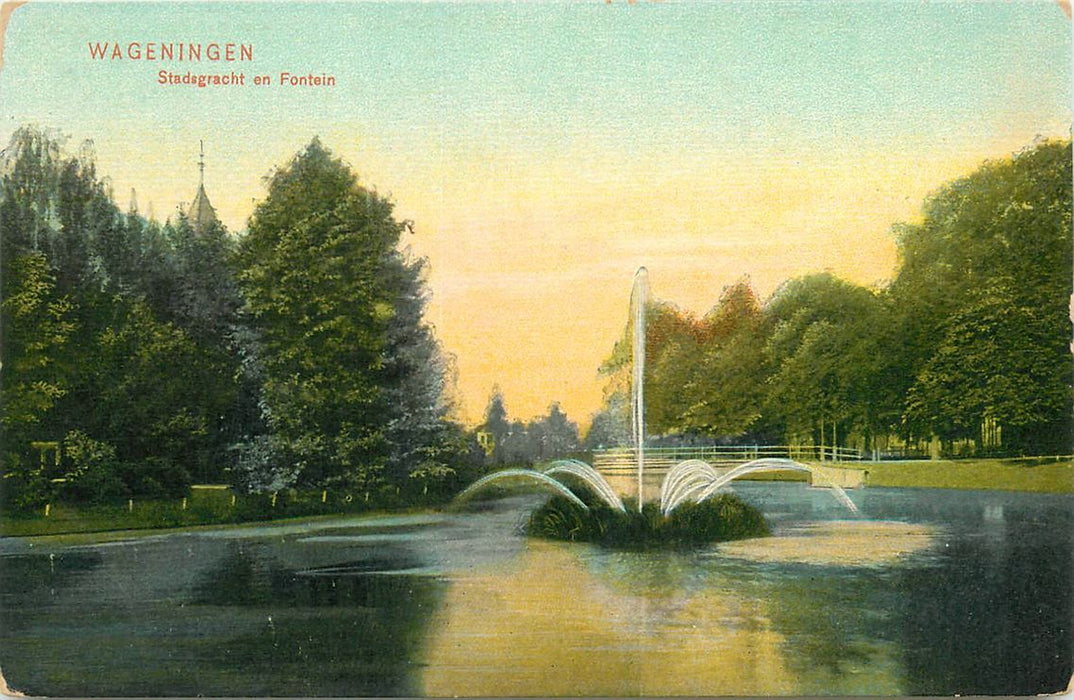 Wageningen Stadsgracht en Fontein