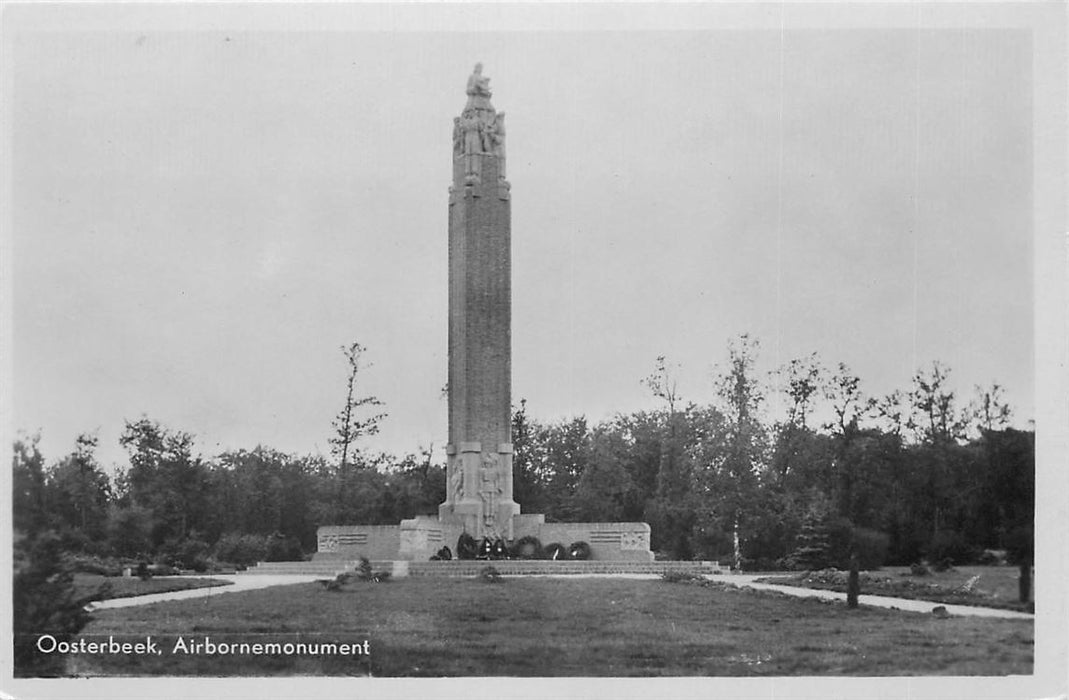 Oosterbeek Airbornemonument