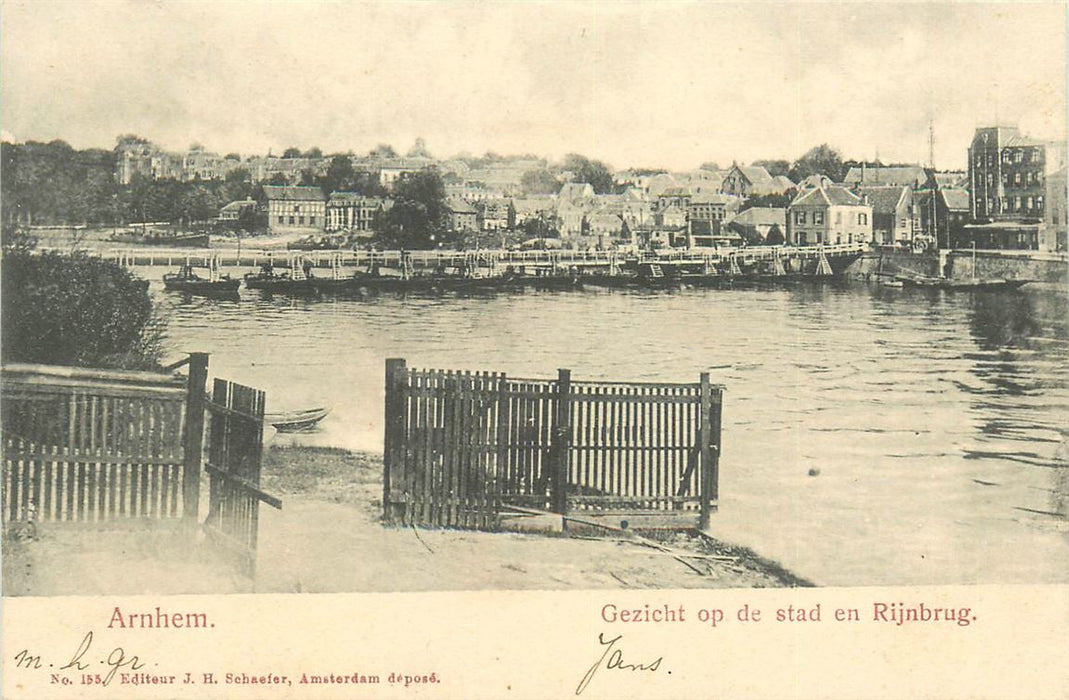 Arnhem Gezicht op de stad en Rijnbrug