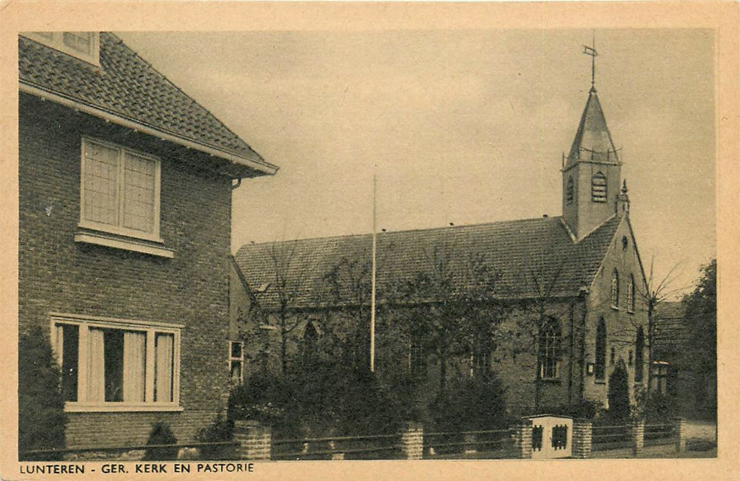 Lunteren Kerk en Pastorie