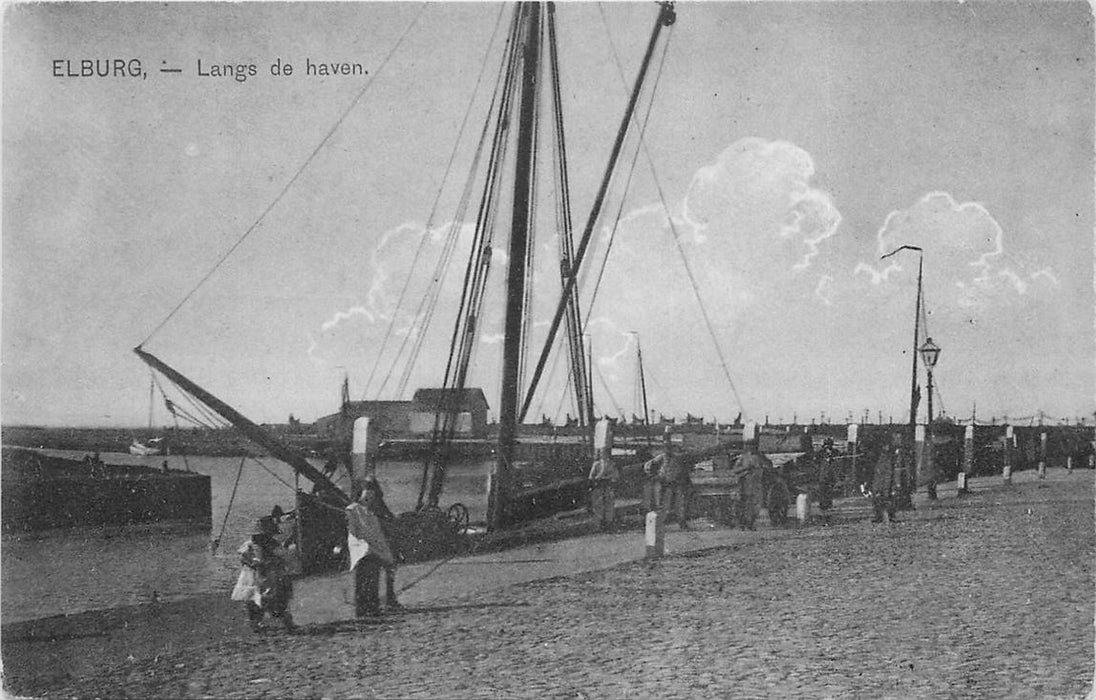 Elburg Langs de haven