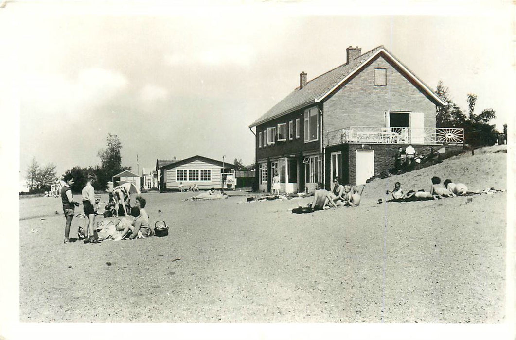 Nunspeet Strandpaviljoen t Plashuis