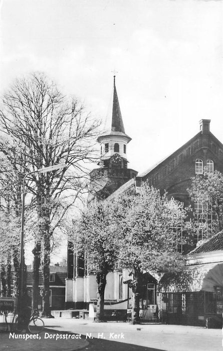 Nunspeet Dorpsstraat Kerk