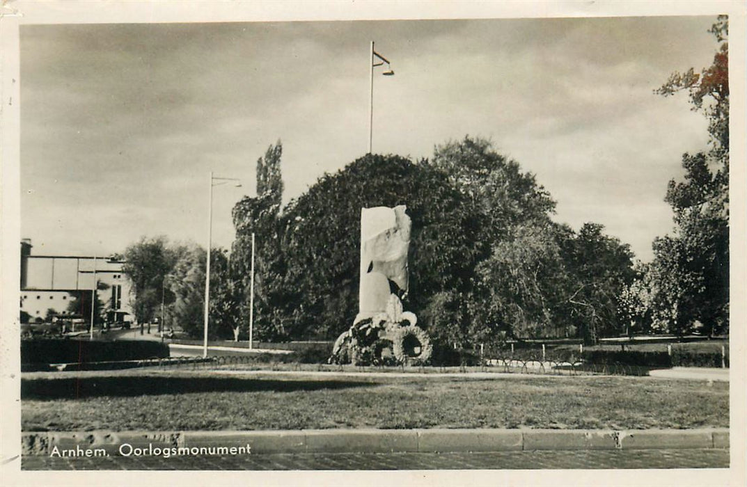 Arnhem Oorlogsmonument