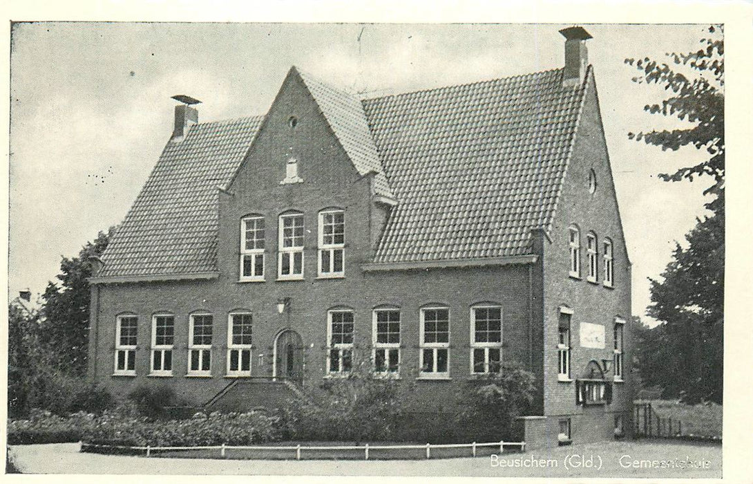 Beusichem Gemeentehuis